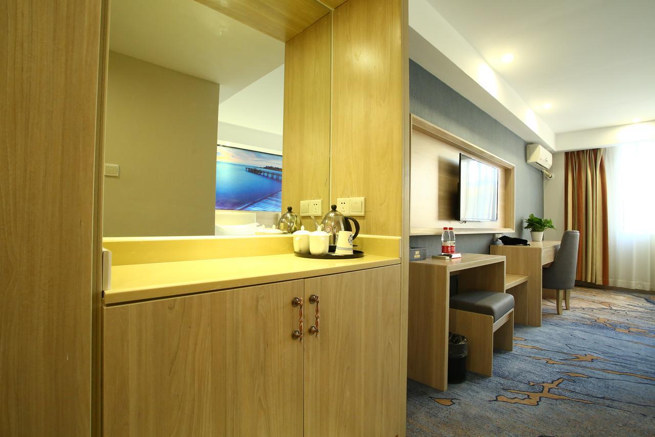Toronto Hotel Thẩm Quyến Ngoại thất bức ảnh