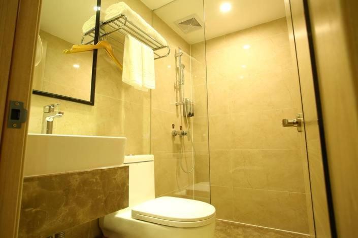 Toronto Hotel Thẩm Quyến Ngoại thất bức ảnh